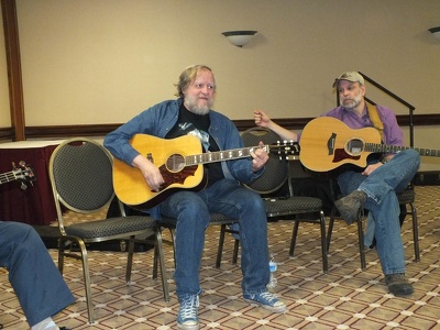 20120408minicon364chas