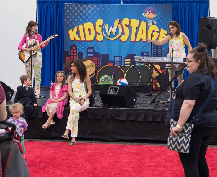 20170507wizard67kidsstage.jpg